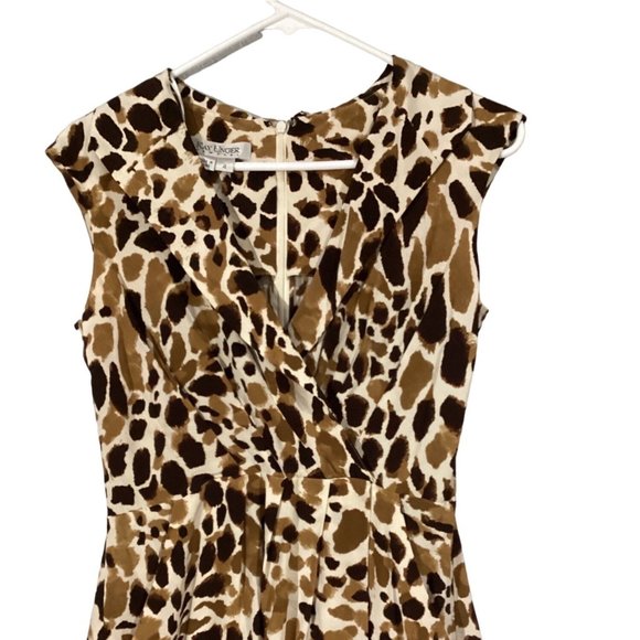 Kay Unger NY 4 Romper 100% Silk Pocket Cream Brown Leopard Short Sl Pockets - Picture 2 of 7